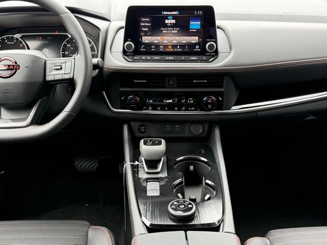 New 2026 Nissan Rogue SV AWD/4WD image 25