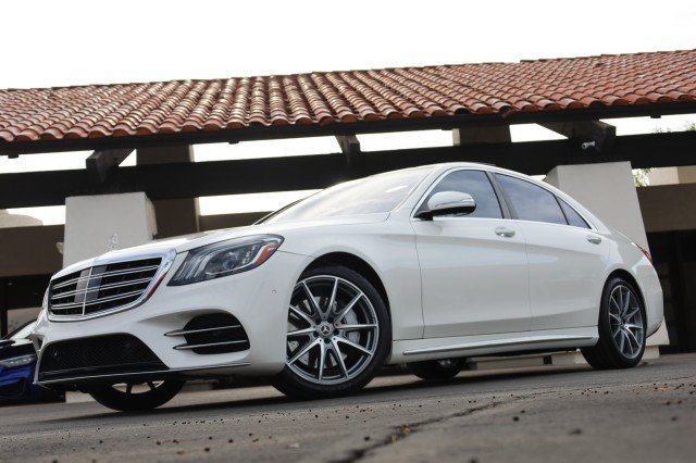 Used 2020 Mercedes-Benz S 450 Sedan image 3