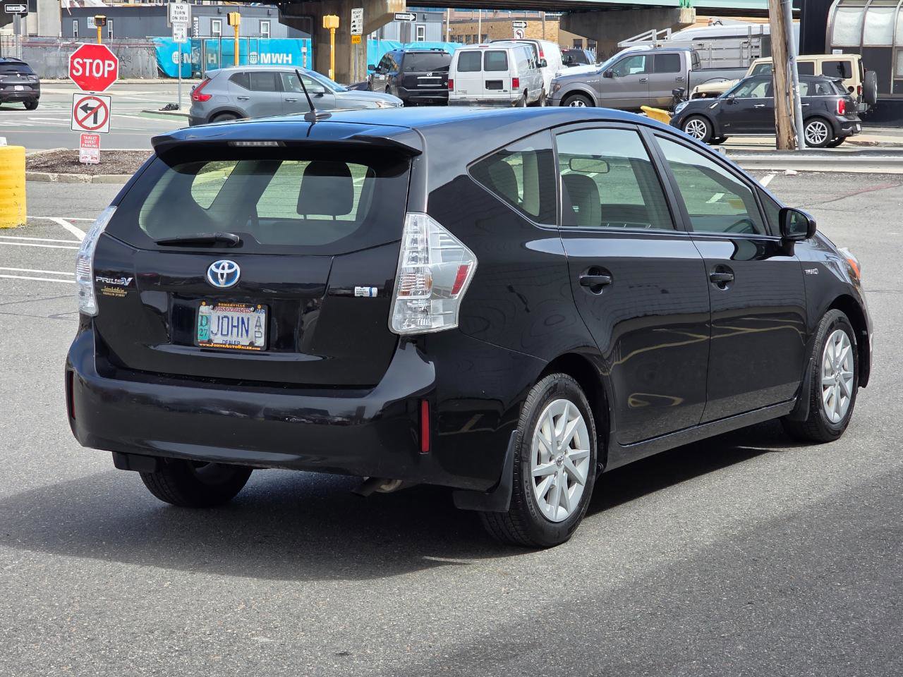 Used 2014 Toyota Prius V Three FWD image 7