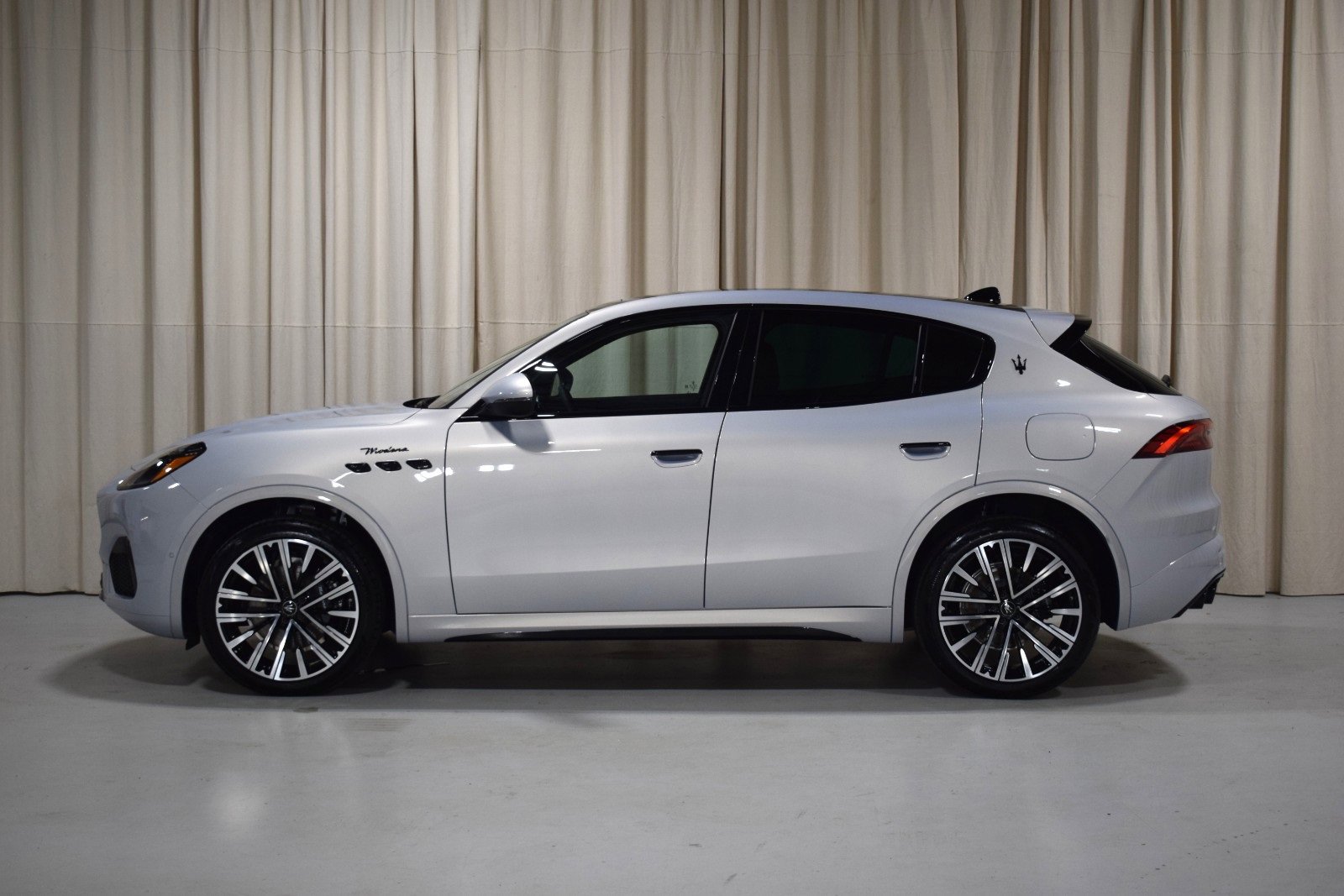 New 2025 Maserati Grecale Modena image 5