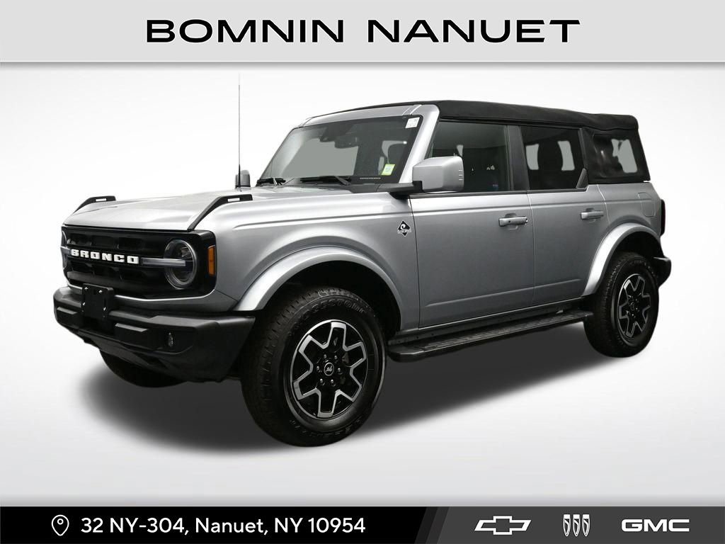Used 2024 Ford Bronco Outer Banks AWD/4WD image 1