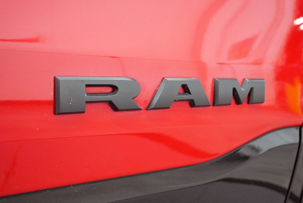 Used 2019 RAM 1500 Rebel w/ Level 2 Equipment Group AWD/4WD image 9