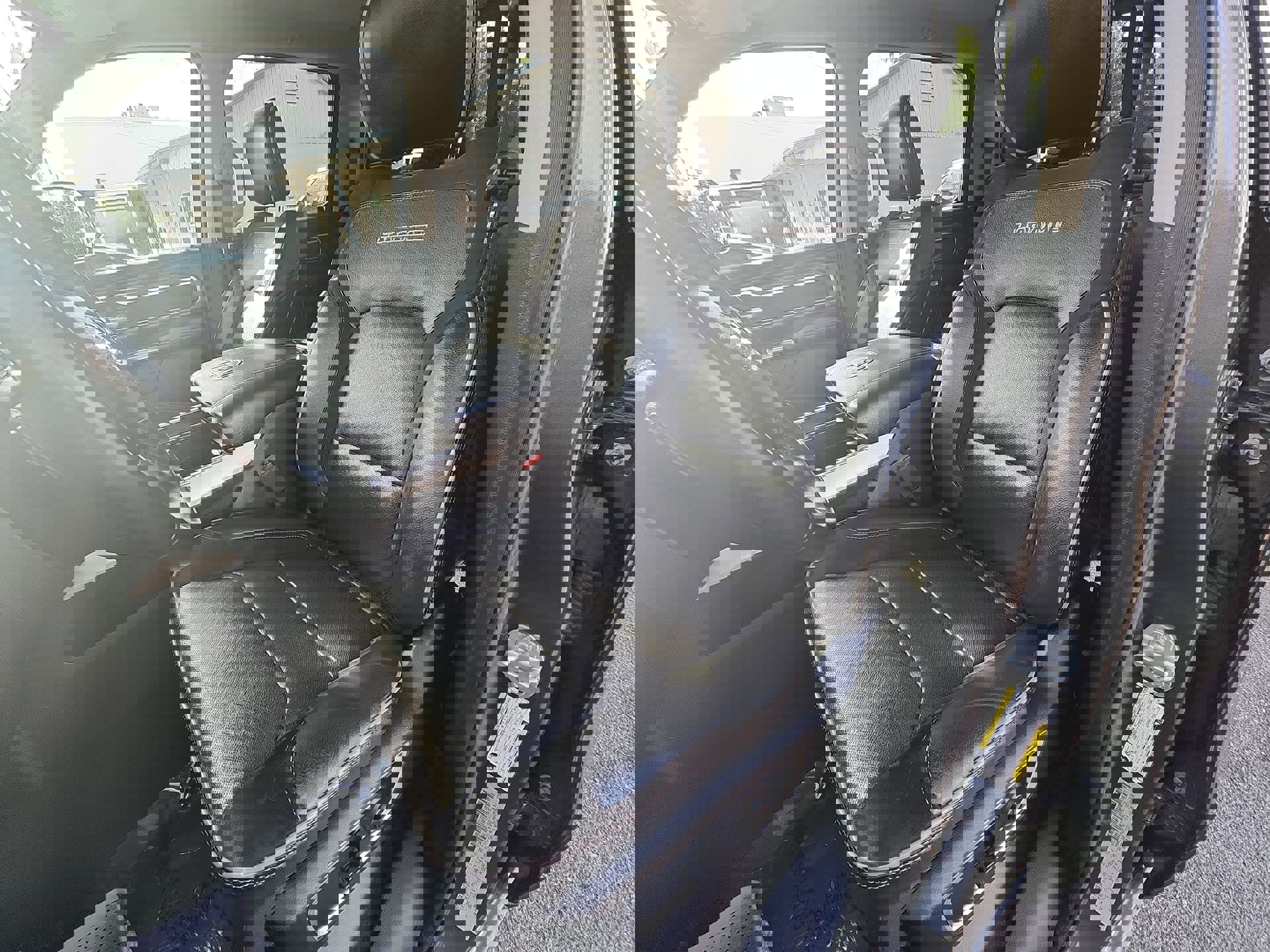 Certified 2019 RAM 1500 Laramie image 13