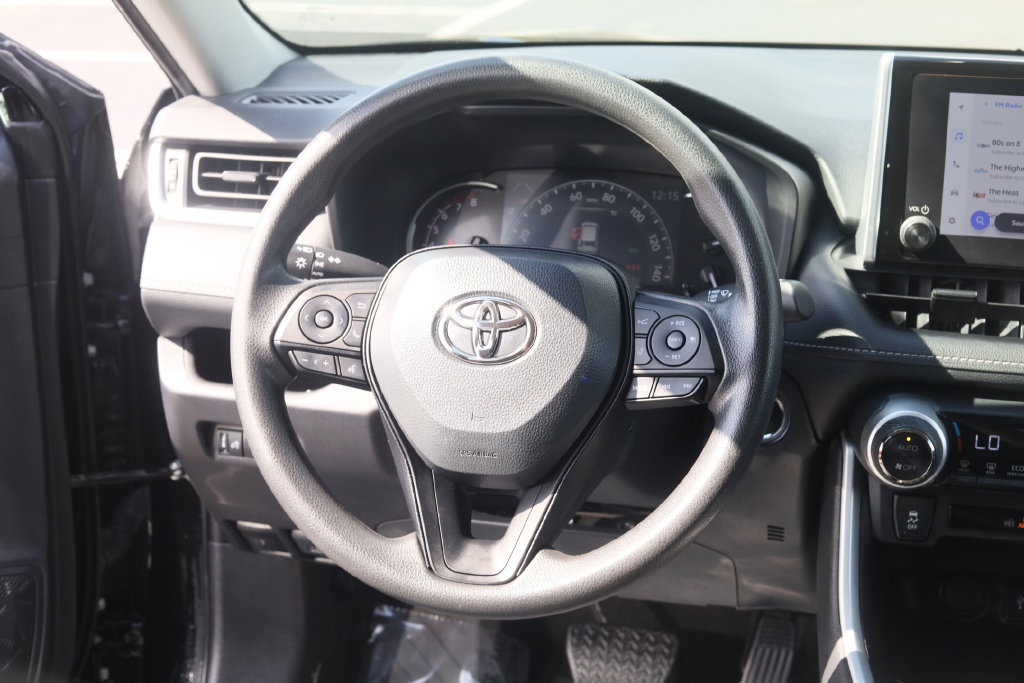 Used 2023 Toyota RAV4 XLE AWD/4WD image 25