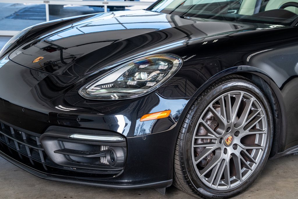 Used 2023 Porsche Panamera Platinum Edition image 12