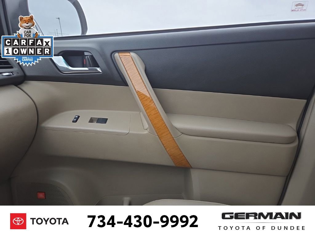 Used 2010 Toyota Highlander Limited image 27