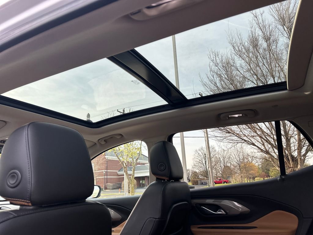 Certified 2021 GMC Terrain SLT image 35