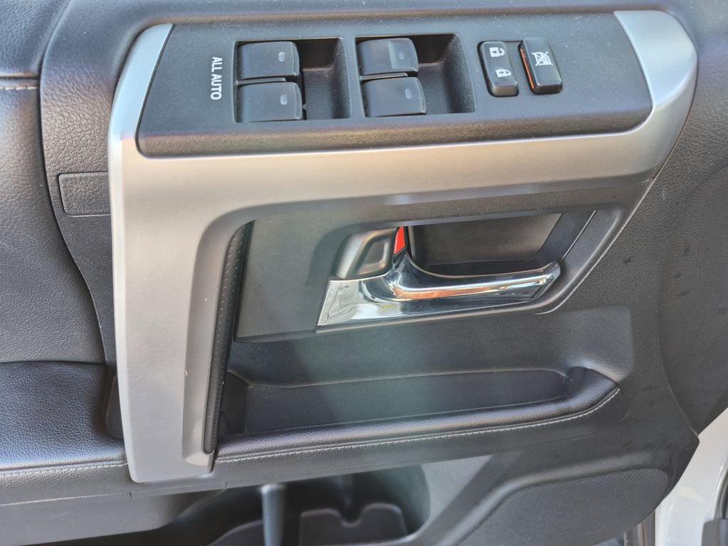 Used 2024 Toyota 4Runner SR5 image 7