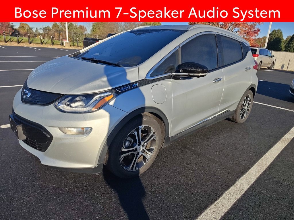 Used 2020 Chevrolet Bolt Premier w/ Infotainment Package FWD image 6