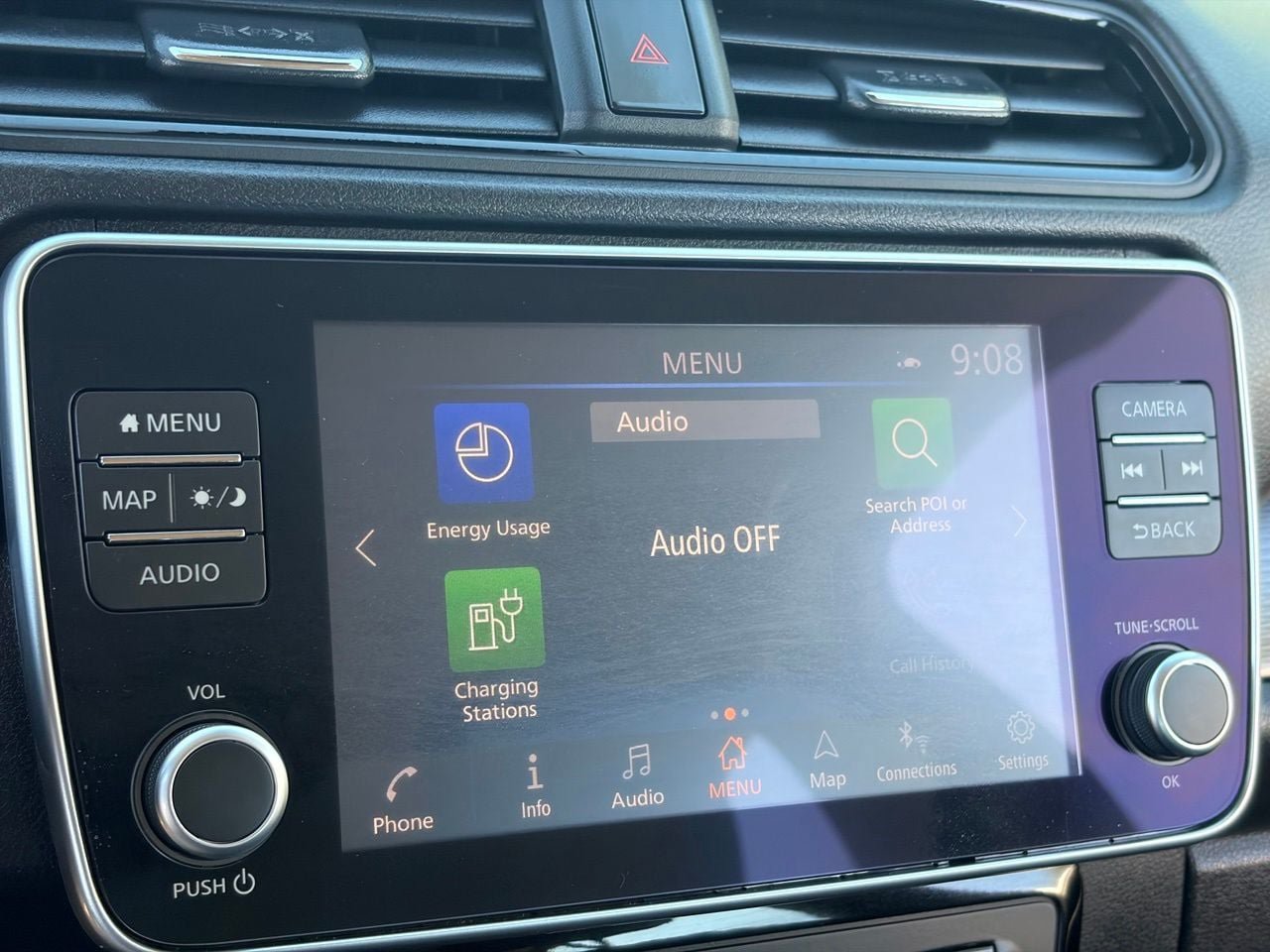 Certified 2022 Nissan Leaf SV Plus FWD image 22