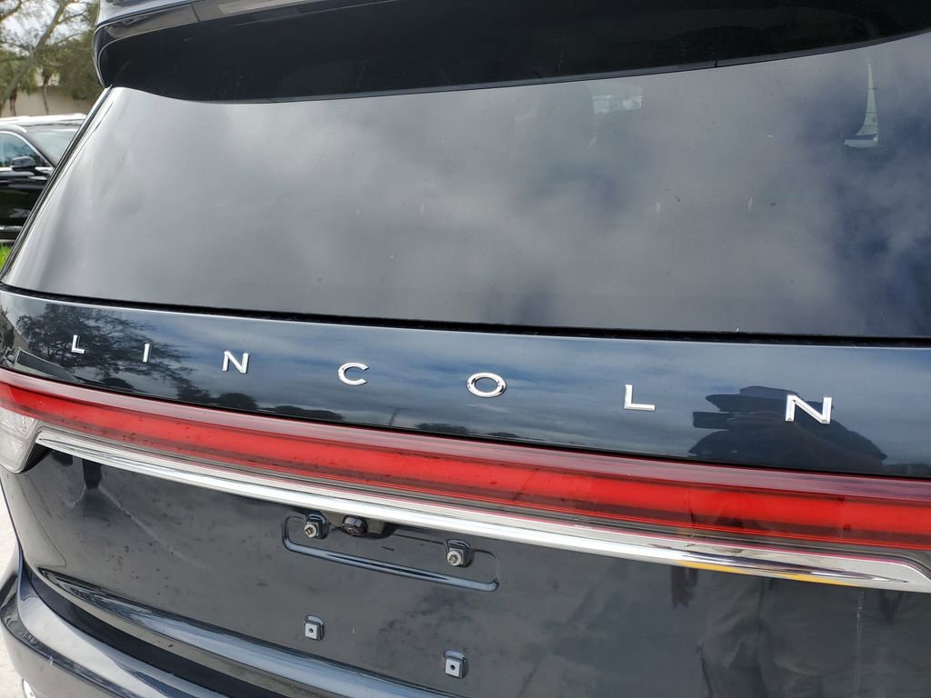 Certified 2024 Lincoln Aviator Reserve image 5
