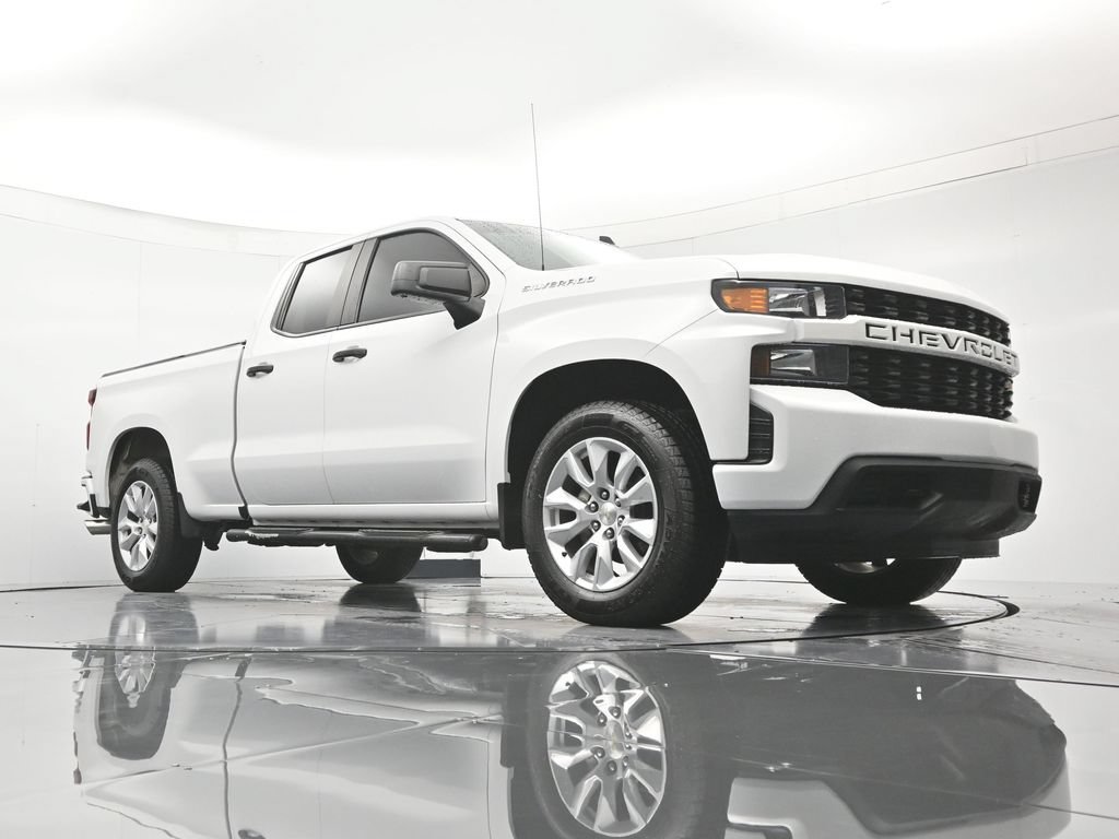 Used 2021 Chevrolet Silverado 1500 Custom RWD image 38
