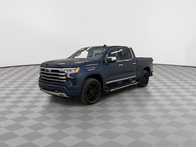 Used 2023 Chevrolet Silverado 1500 High Country w/ High Country Premium Package image 4
