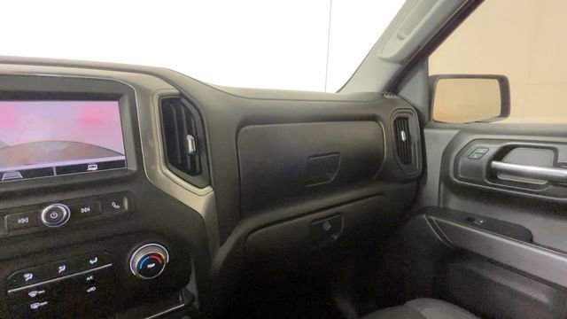 Used 2024 Chevrolet Silverado 1500 Custom AWD/4WD image 31