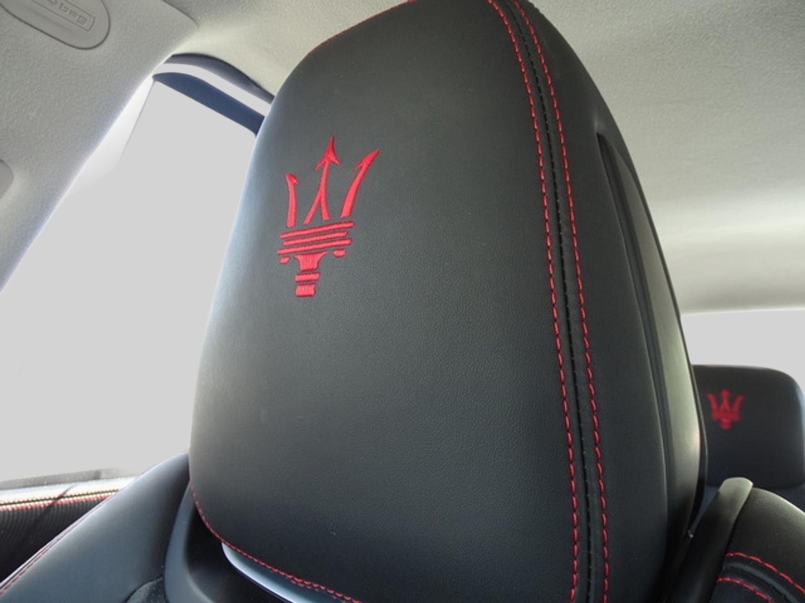 Used 2018 Maserati Quattroporte S GranSport Q4 AWD/4WD image 29