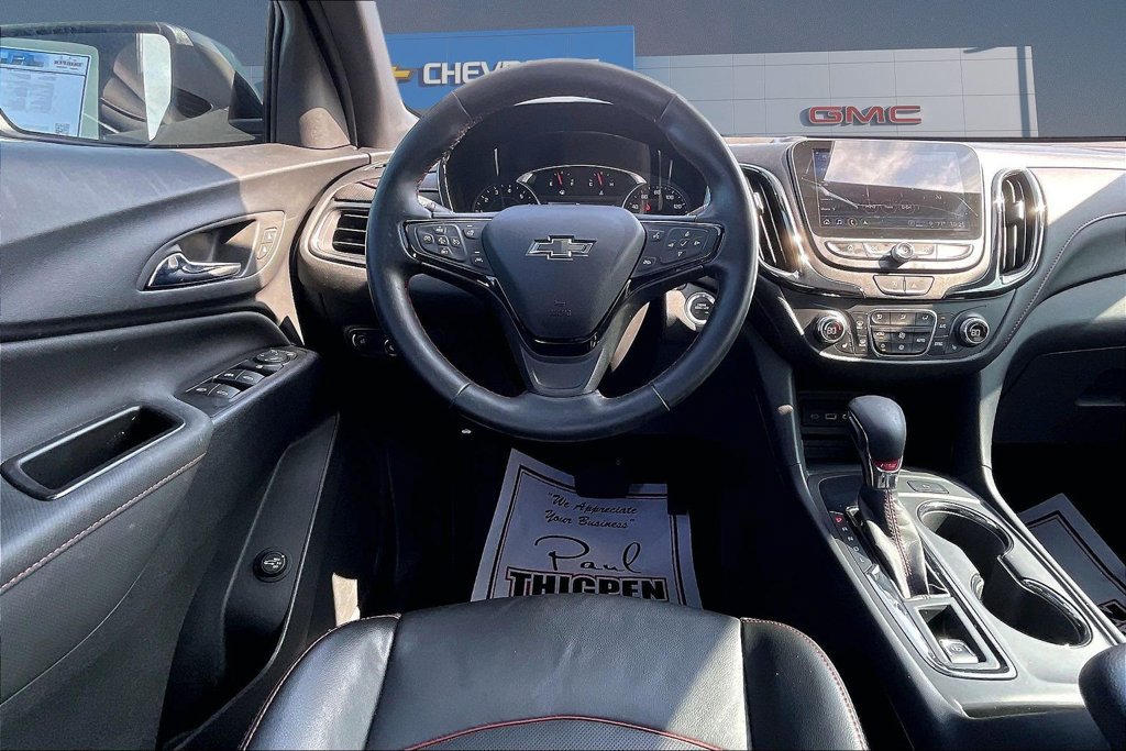 Used 2023 Chevrolet Equinox RS w/ RS Leather Package FWD image 9