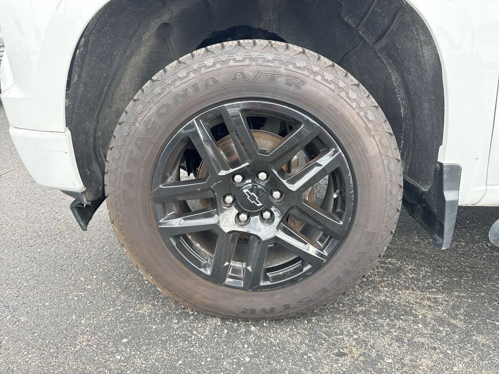 Used 2022 Chevrolet Silverado 1500 RST AWD/4WD image 10
