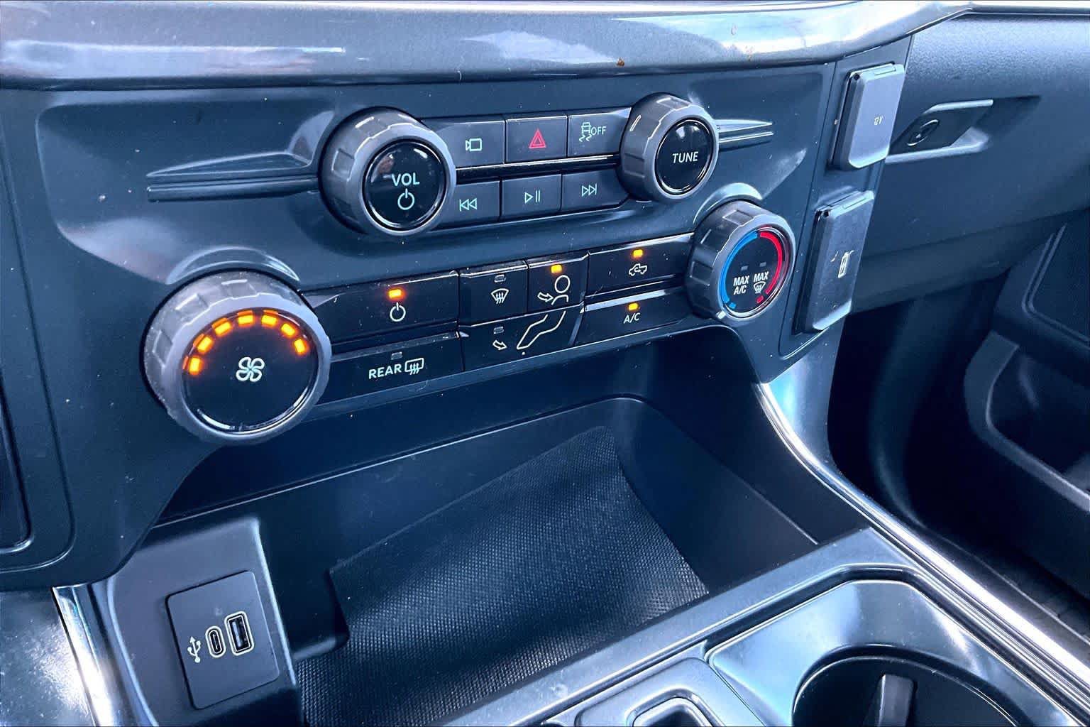 Certified 2025 Ford F150 STX RWD image 31