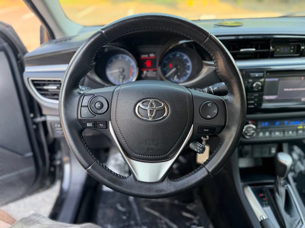 Used 2015 Toyota Corolla S FWD image 24
