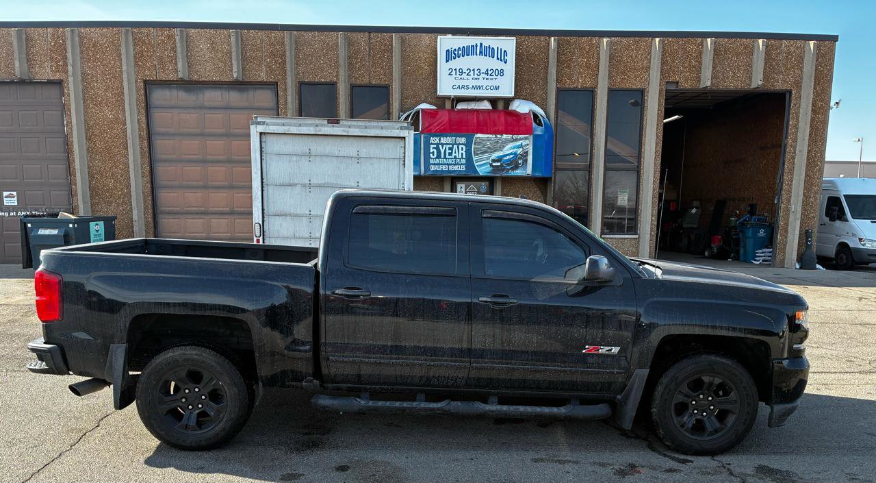 Used 2017 Chevrolet Silverado 1500 LTZ Z71 w/ LTZ Plus Package image 6