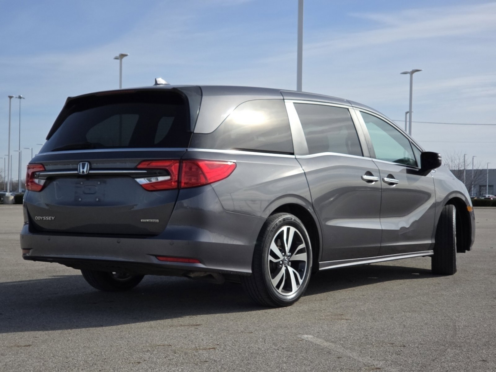 Used 2023 Honda Odyssey Touring image 17
