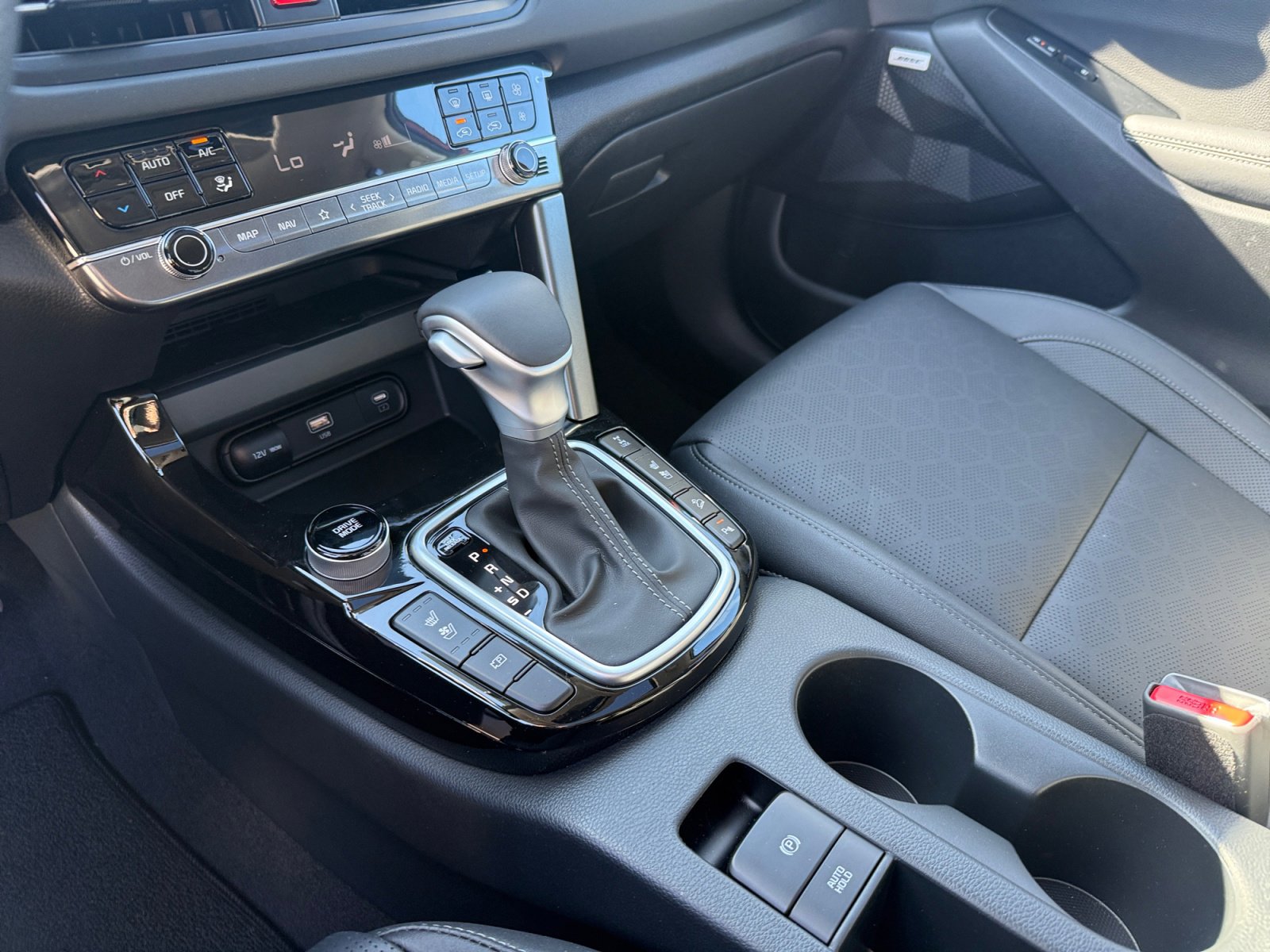 New 2026 Kia Seltos SX image 13