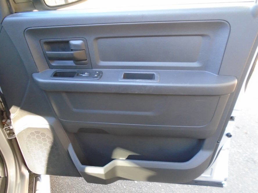 Used 2012 RAM 1500 Express image 21