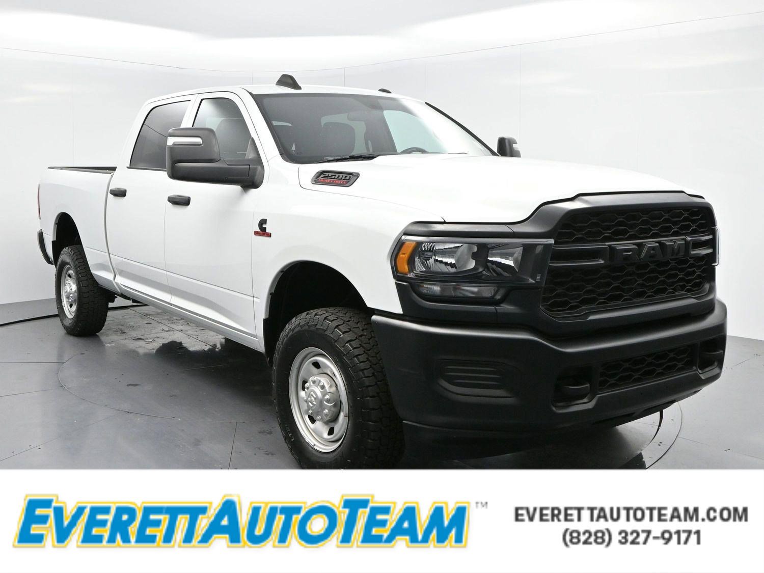 Used 2024 RAM 2500 Tradesman image 1