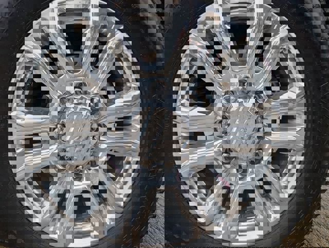 Used 2022 GMC Sierra 2500 Denali AWD/4WD image 8