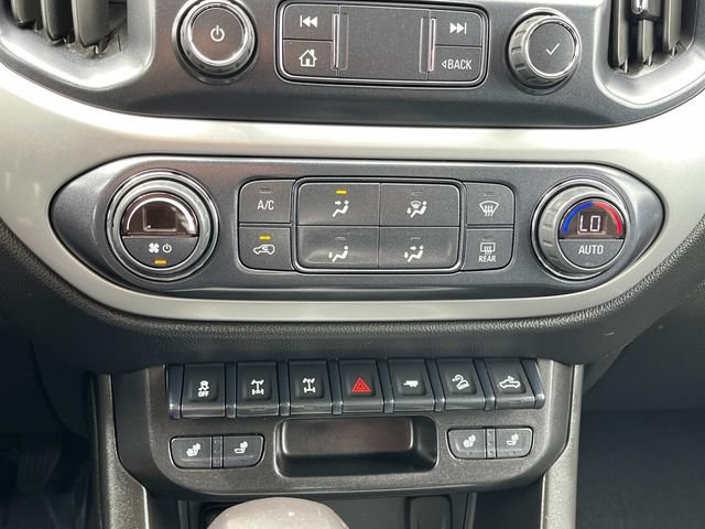 Used 2022 Chevrolet Colorado ZR2 w/ ZR2 Dusk Special Edition AWD/4WD image 33