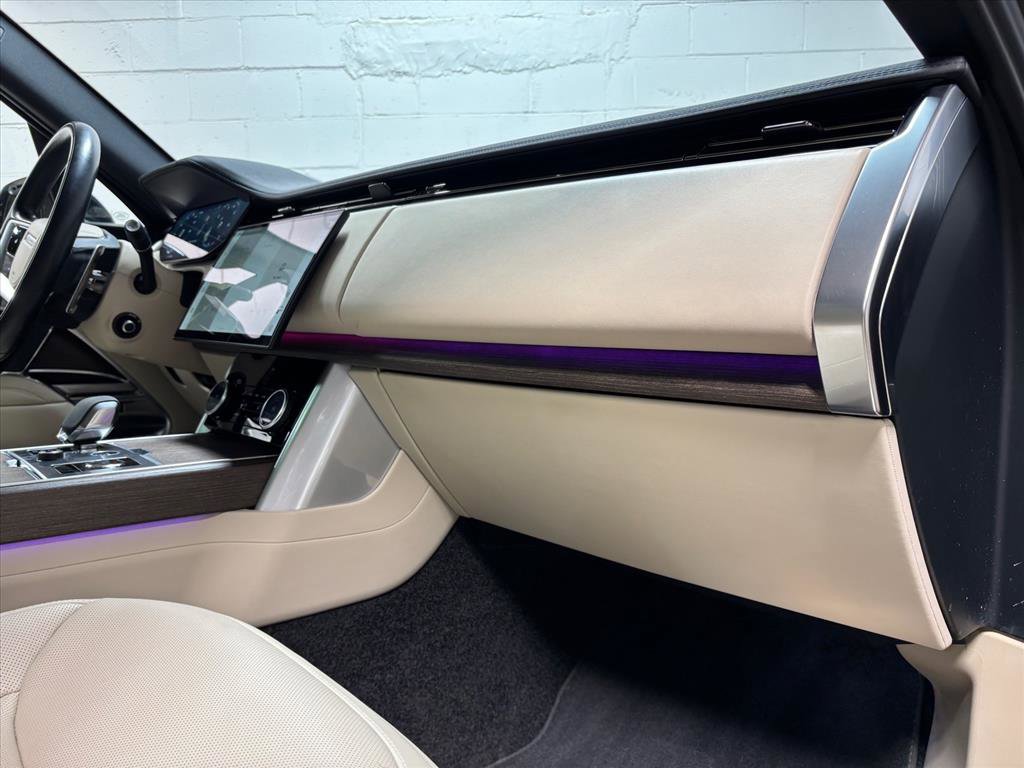 Used 2023 Land Rover Range Rover SE image 31