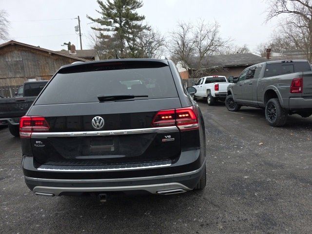 Used 2019 Volkswagen Atlas SEL Premium image 17