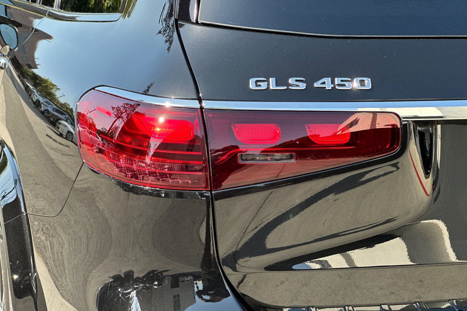 New 2026 Mercedes-Benz GLS 450 4MATIC image 28