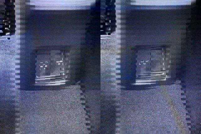 New 2026 Volkswagen Atlas Cross Sport SEL Premium R-Line image 26