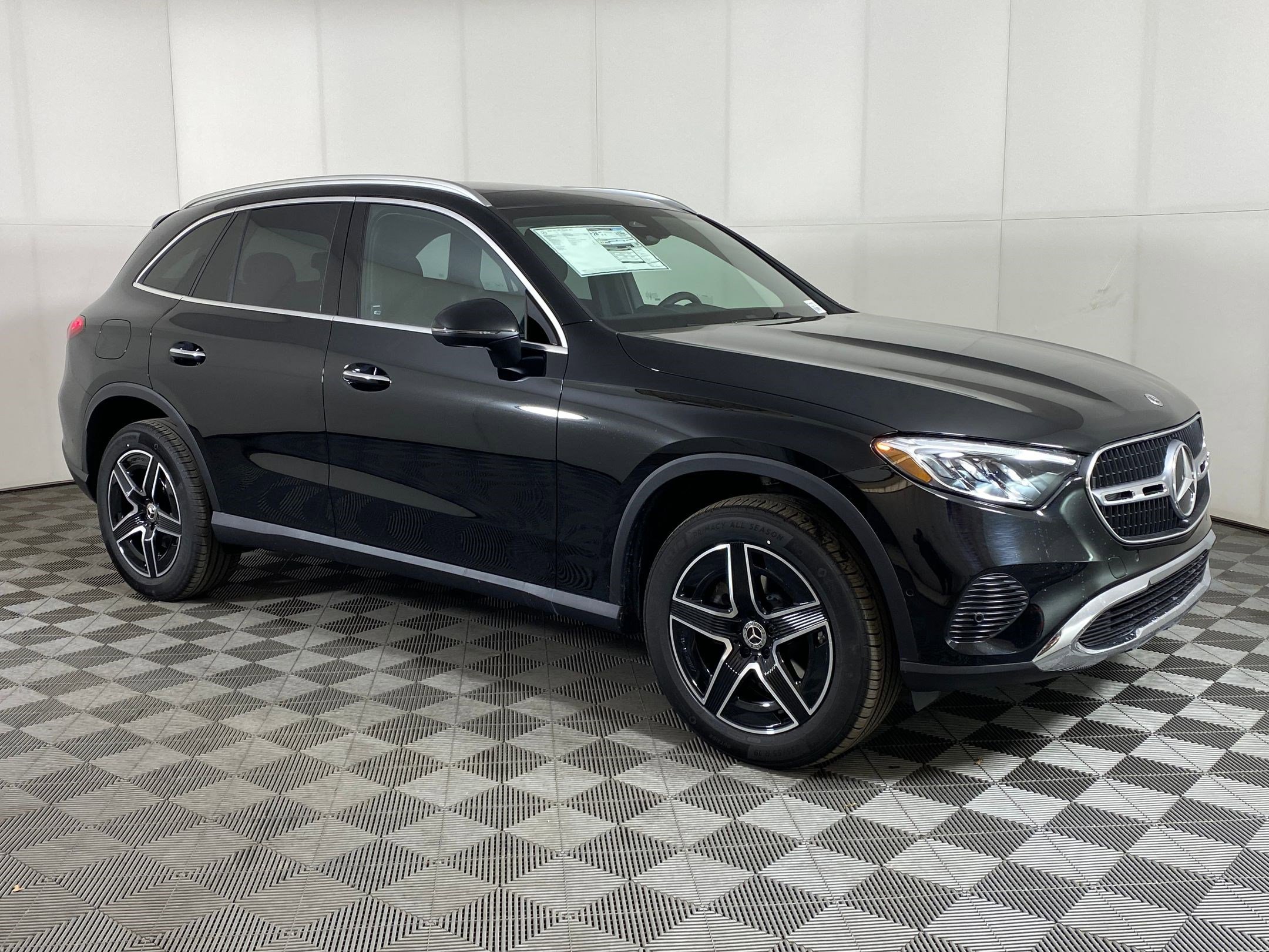 New 2026 Mercedes-Benz GLC 300 4MATIC image 7