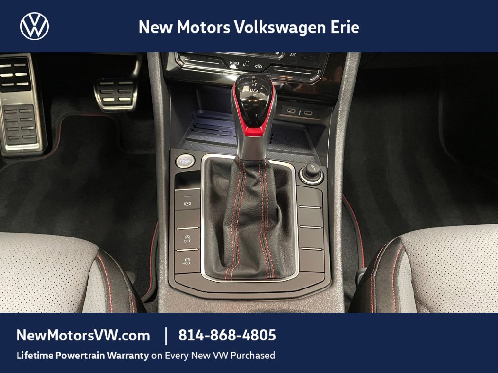 New 2026 Volkswagen Jetta GLI Autobahn FWD image 9