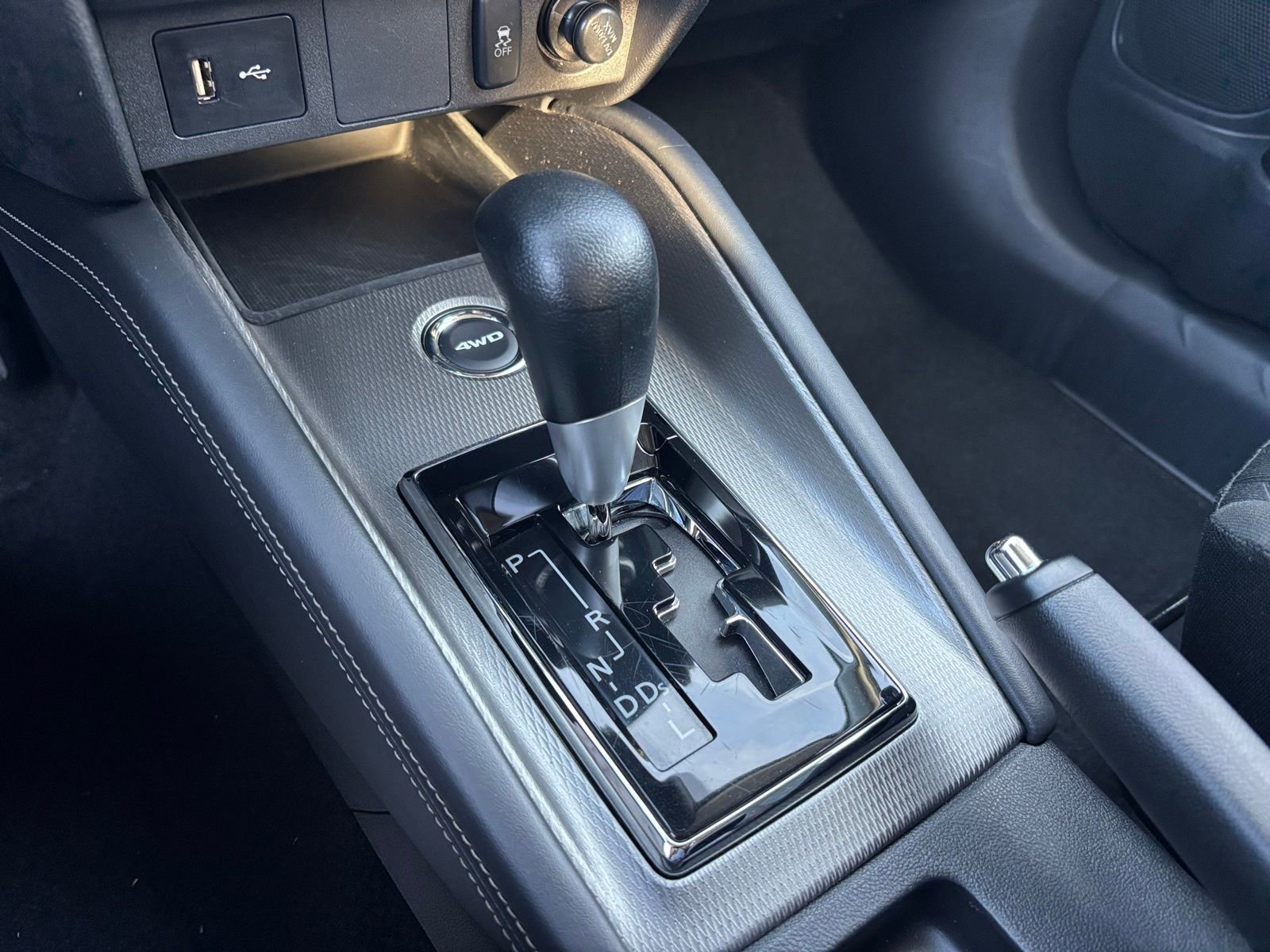 Used 2024 Mitsubishi Outlander Sport ES image 25