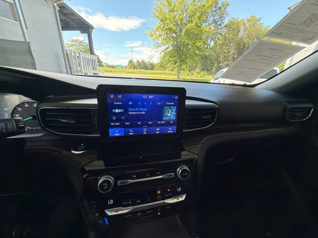 Used 2021 Ford Explorer Limited AWD/4WD image 35