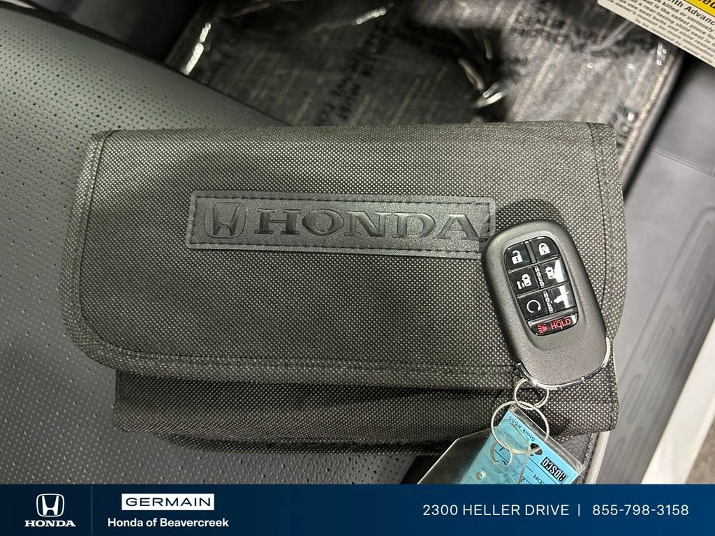 Used 2026 Honda Odyssey Elite image 32