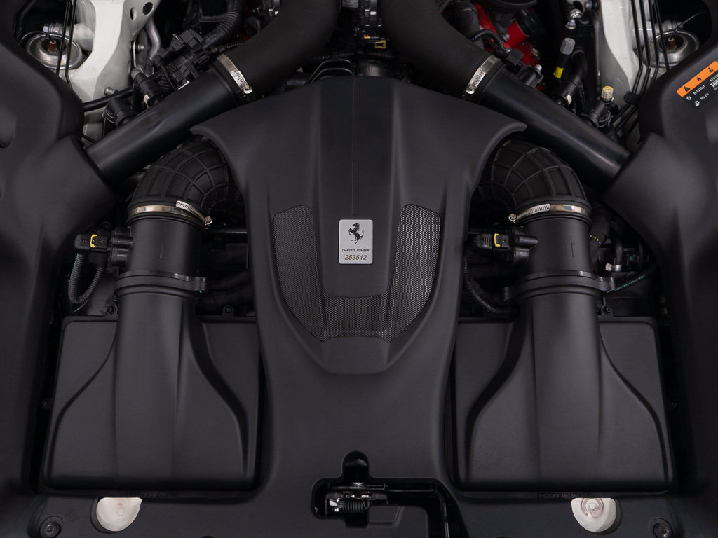 Used 2020 Ferrari Portofino RWD image 54