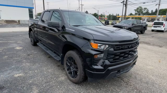 Used 2024 Chevrolet Silverado 1500 Custom AWD/4WD image 4