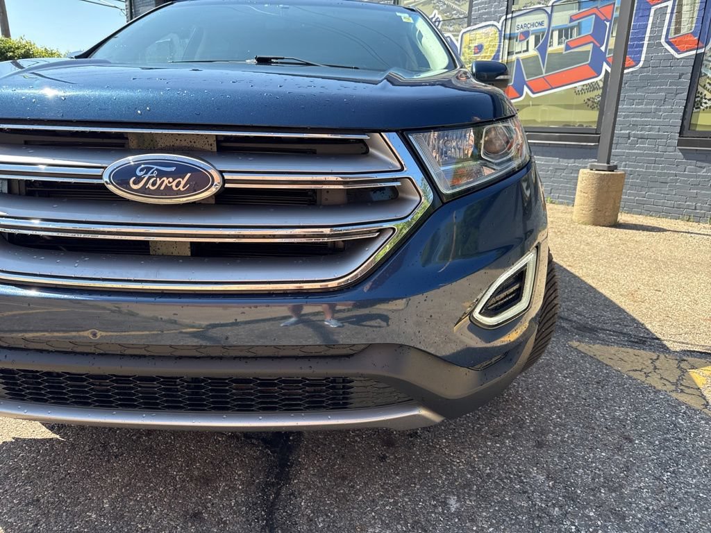 Used 2017 Ford Edge SEL AWD/4WD image 3