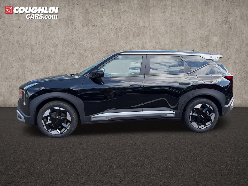 New 2027 Kia Seltos S FWD image 4