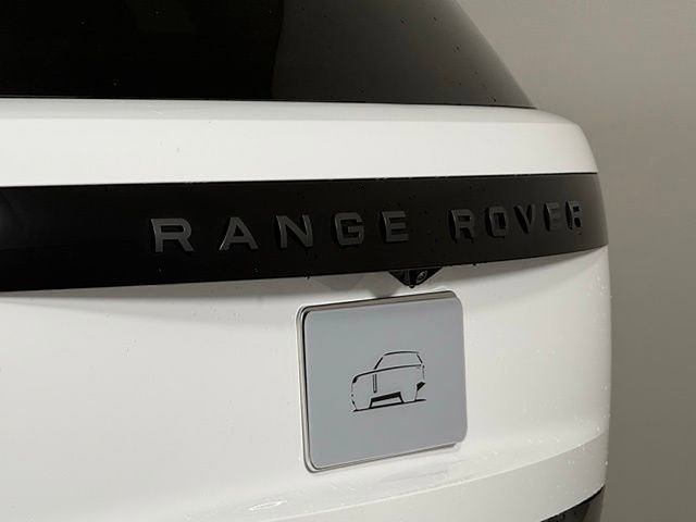 New 2025 Land Rover Range Rover SE image 15