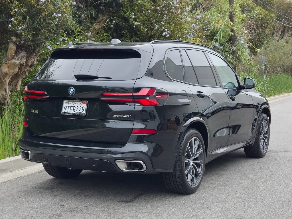 Used 2025 BMW X5 sDrive40i w/ Executive Package image 5