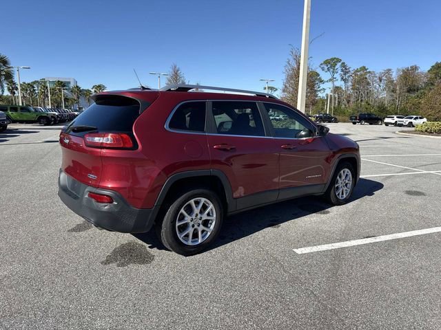 Used 2014 Jeep Cherokee Latitude image 3