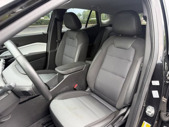 Used 2025 Chevrolet Trax LT w/ Driver Confidence Package FWD image 12