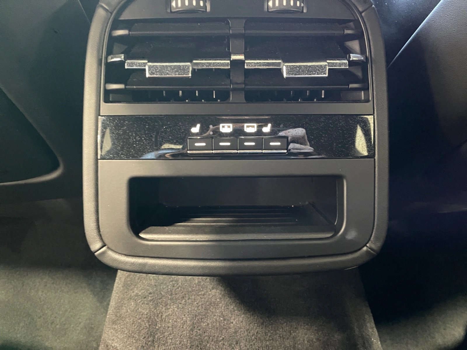 Used 2022 Maserati Quattroporte GT RWD image 21