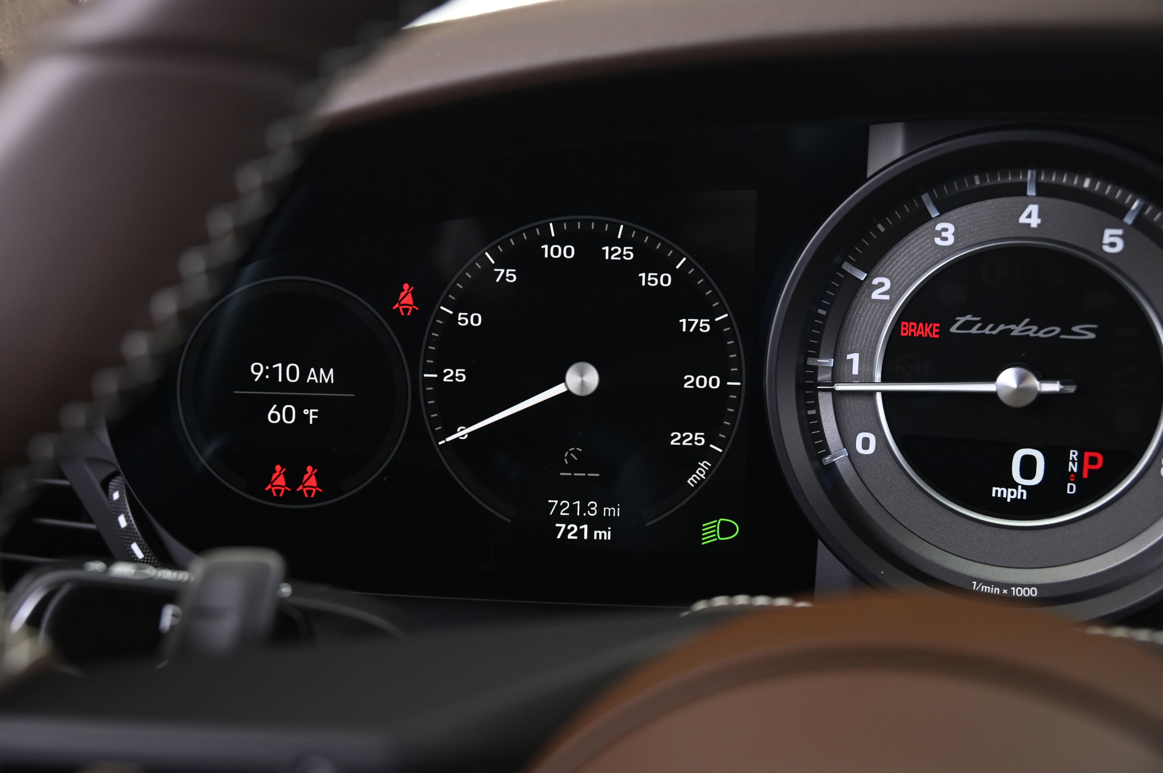 Used 2025 Porsche 911 Turbo image 31