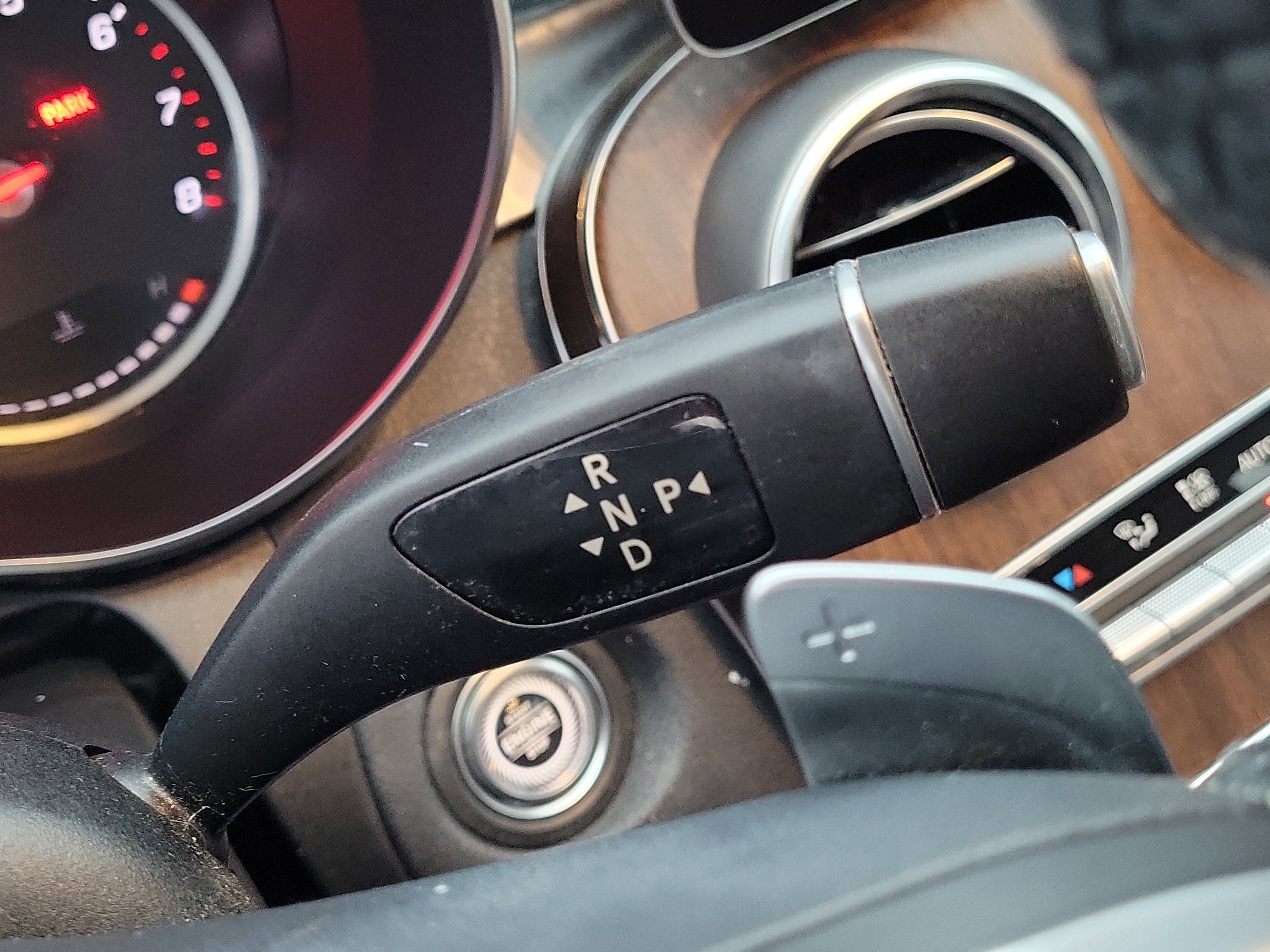 Used 2019 Mercedes-Benz C 300 4MATIC Sedan image 35